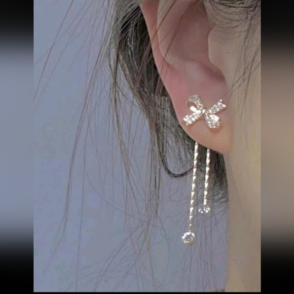 #128. Long Butterfly Crystal Earrings With Tassel Chain Dangle, Women's Casual - Picture 2 of 3